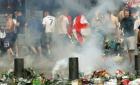 欧洲杯足球赛：英格兰开场赛前球迷发生暴力冲突【图】