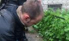 俄罗斯消防员用氧气罩救火场小猫 画面感动网友