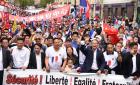 法国华人华侨举行“要安全，反暴力”大游行