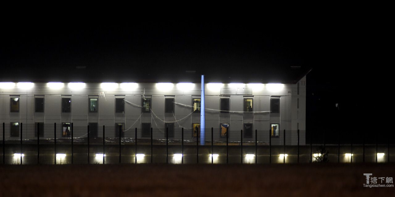 Mutinerie dans la Vienne : une centaine de détenus transférés ce mardi