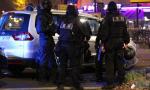法国巴黎13区一名独行枪手抢劫一家华人旅行社未遂逃走